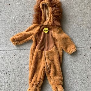 Lion Halloween Costume 🎃